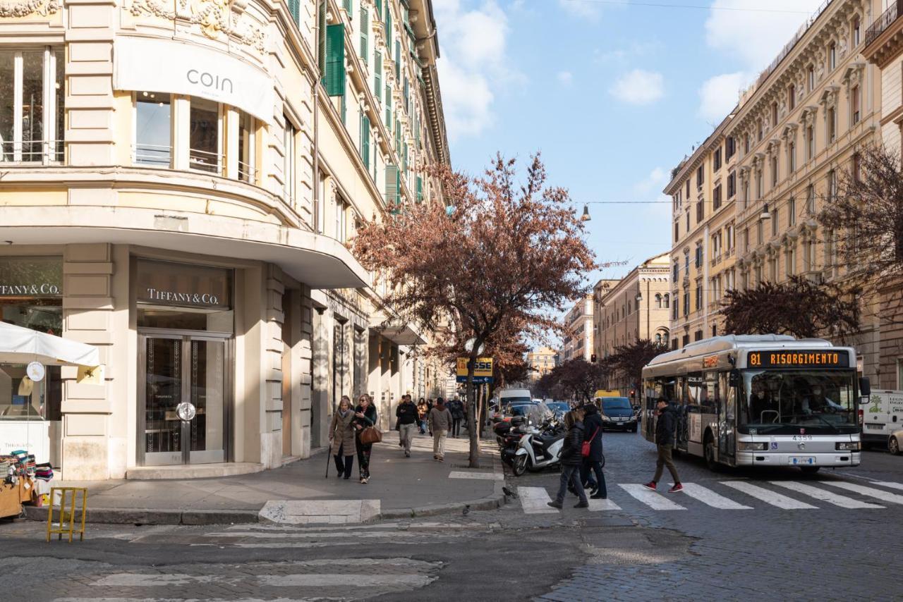 White Home Suite And Rooms Roma Exterior foto